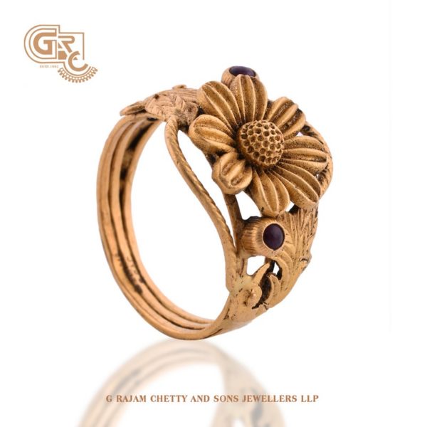 Daisy Ring