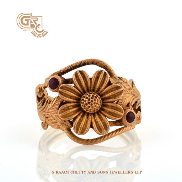 Daisy Ring