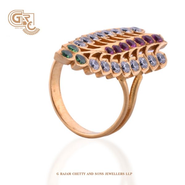 Colorful Conch Ring Colorful Conch Ring