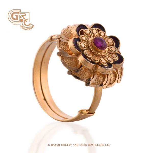 Aurelia Ring