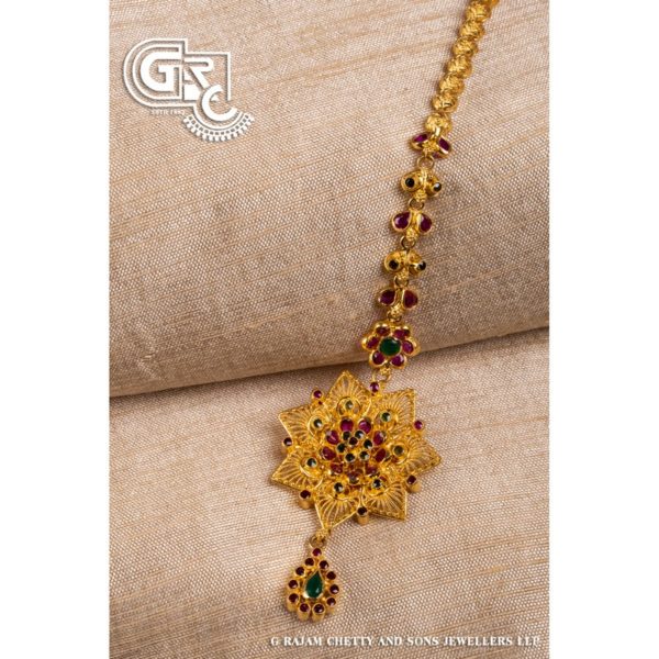 Astonishing beads mala set