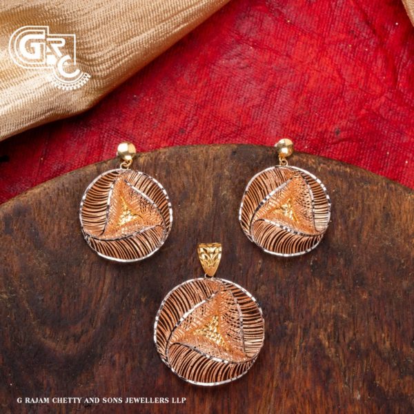Elite pendant set Elite pendant set
