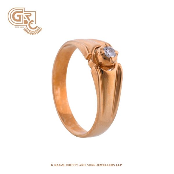 Solo diamond ring