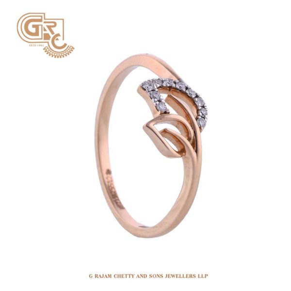 Troika diamond earrings Troika diamond earrings