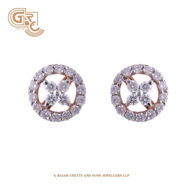 Charming diamond earrings Charming diamond earrings