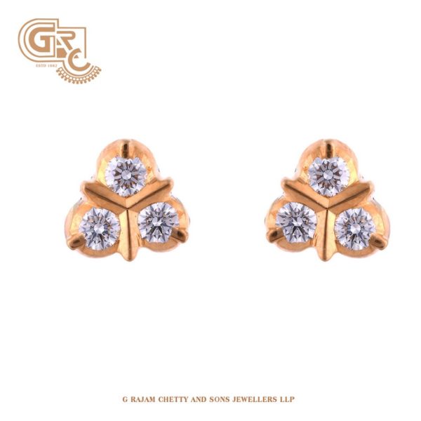 Triple diamond ring Triple diamond ring