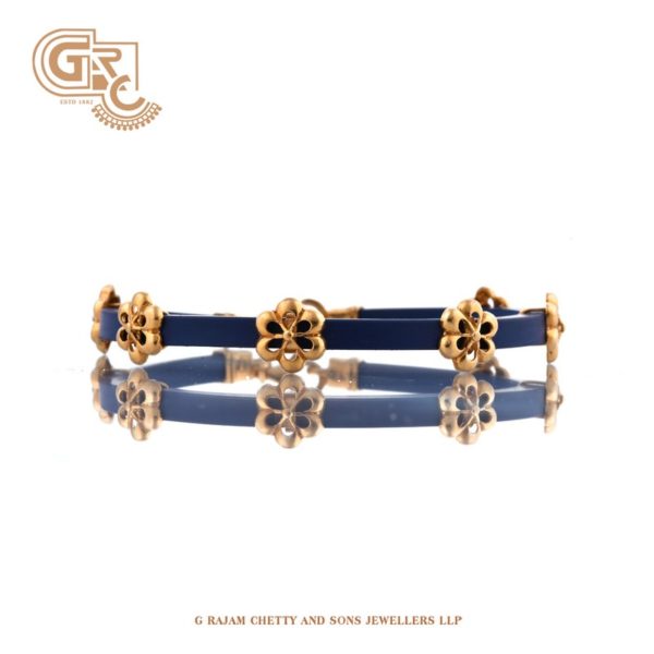Blue Daisy Bracelet Blue Daisy Bracelet