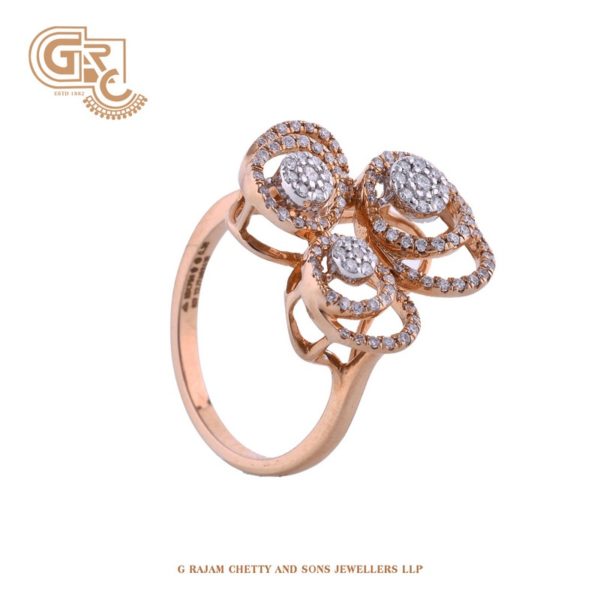 Fancy diamond pendant Fancy diamond pendant