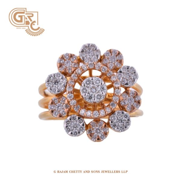 Stylish diamond ring