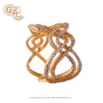 Luxurious loop ring Luxurious loop ring