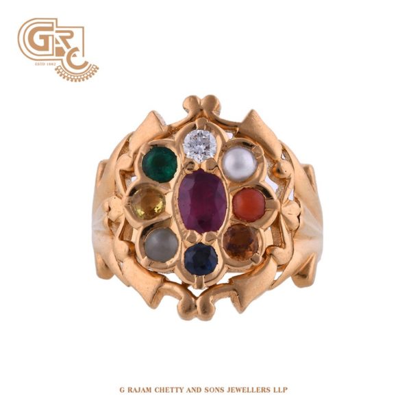 Majestic navarathna ring