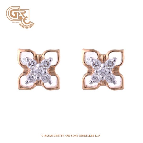 Floral diamond ring Floral diamond ring