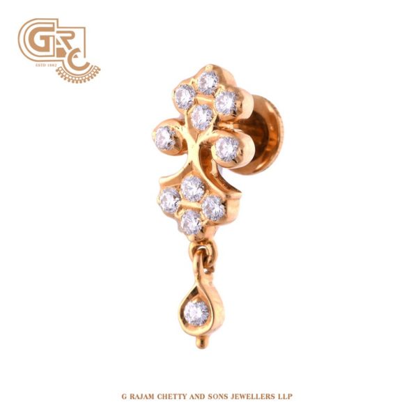 Fascinating diamond earrings