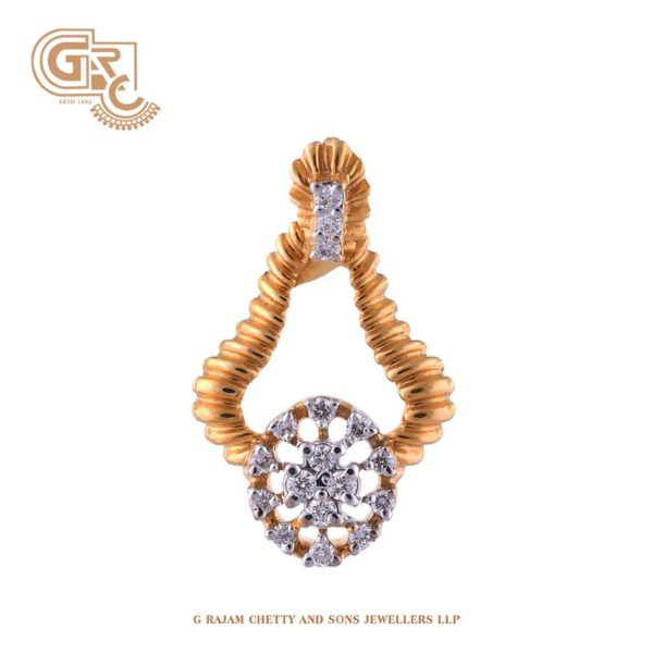 Minimalistic diamond pendant Minimalistic diamond pendant