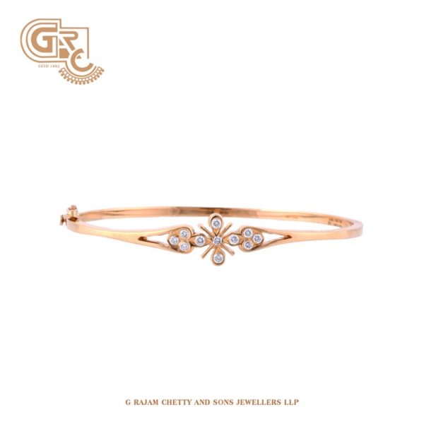 Sleek diamond bracelet Sleek diamond bracelet