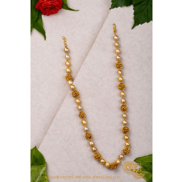Dainty pearl mala Dainty pearl mala