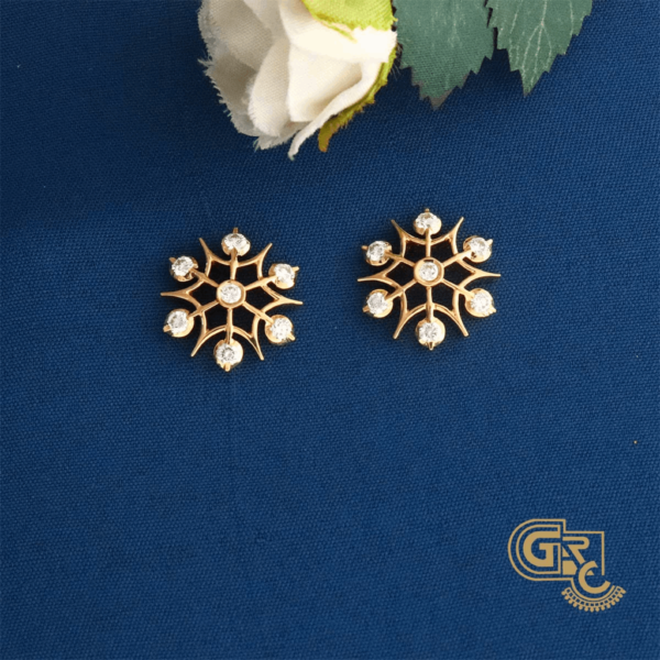DIAMOND STUDS DIAMOND STUDS