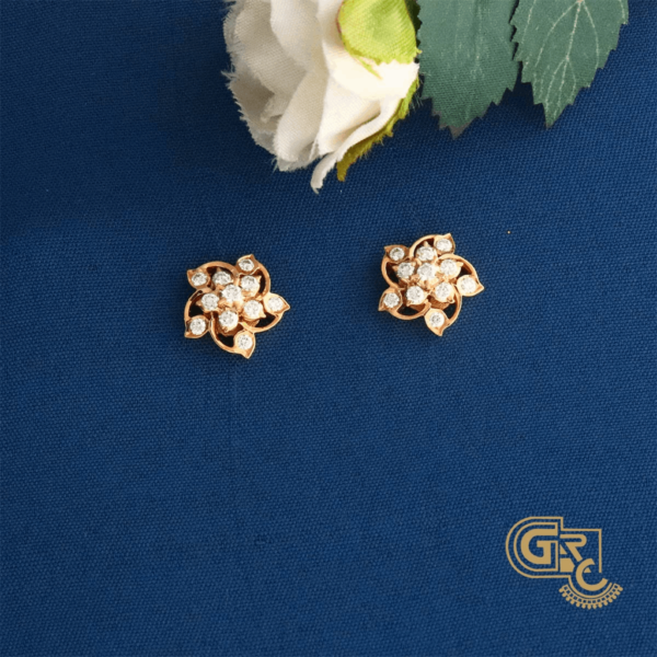 DIAMOND STUDS DIAMOND STUDS