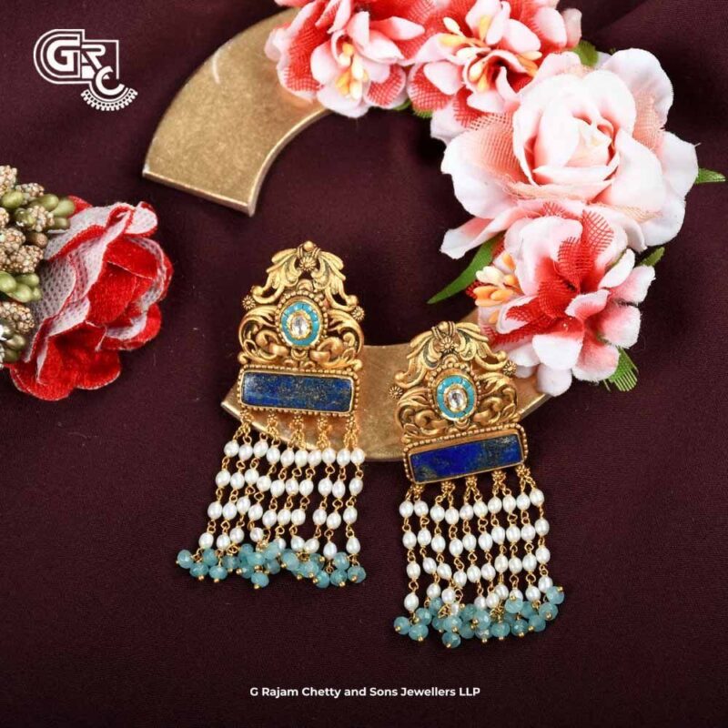 Fancy Blue Stone Model 22K Gold Line Drop Stud