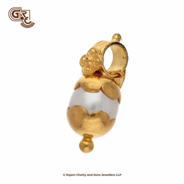 White Pearl Mangalyam Uruvugal White Pearl Mangalyam Uruvugal