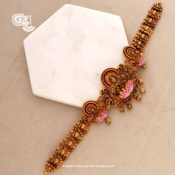 Explore Artfully Crafted Lotus Floral Lakshmi Odiyanam Explore Artfully Crafted Lotus Floral Lakshmi Odiyanam