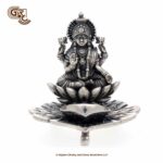 Lord Lakshmi Antique Deepam Lord Lakshmi Antique Deepam