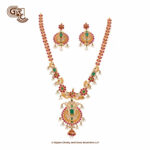 Color Gleaming Stone Floral Beads Stud With Necklace Color Gleaming Stone Floral Beads Stud With Necklace