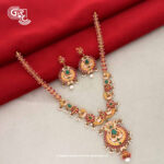 Color Gleaming Stone Floral Beads Stud With Necklace Color Gleaming Stone Floral Beads Stud With Necklace