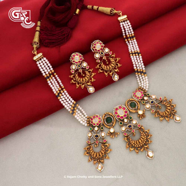 Antique Elegant Stone Lakshmi Peacock Necklace Antique Elegant Stone Lakshmi Peacock Necklace