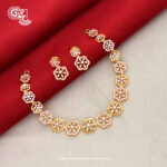 Kamalam Glitter Stone Floral Stud With Necklace Kamalam Glitter Stone Floral Stud With Necklace
