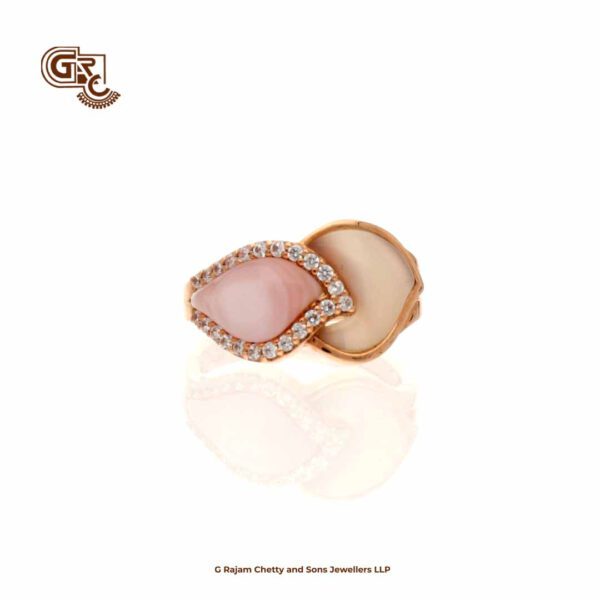 Fancy StoneHeart Rose gold Ladies Ring Fancy StoneHeart Rose gold Ladies Ring