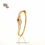Glittering Stone Floral Ladies Bracelet Glittering Stone Floral Ladies Bracelet
