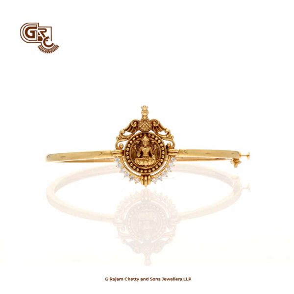 Lakshmi Antique Glittering Stone Ladies Bracelet Lakshmi Antique Glittering Stone Ladies Bracelet