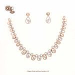 Glitter Stone Luxury Circle 18K Necklace With Earring Glitter Stone Luxury Circle 18K Necklace With Earring