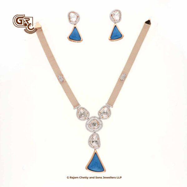 Glitter Blue Stone Triangle Fancy 18K Necklace With Earring Glitter Blue Stone Triangle Fancy 18K Necklace With Earring