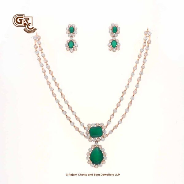 Glitter Stone Green Pentant 2Layer 18K Necklace With Earring Glitter Stone Green Pentant 2Layer 18K Necklace With Earring