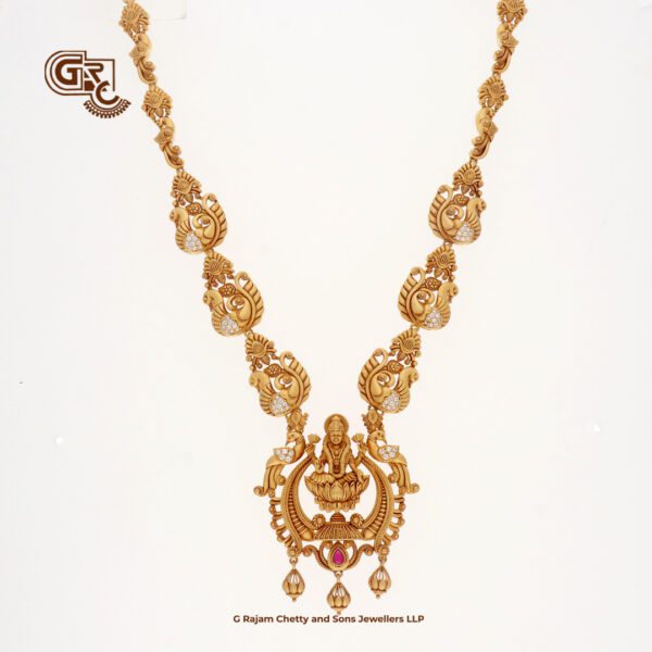 Antique Lakshmi Glittering Stone Necklace with Chain Antique Lakshmi Glittering Stone Necklace with Chain