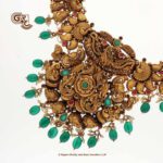 Antique Floral Green Beads Necklace Antique Floral Green Beads Necklace