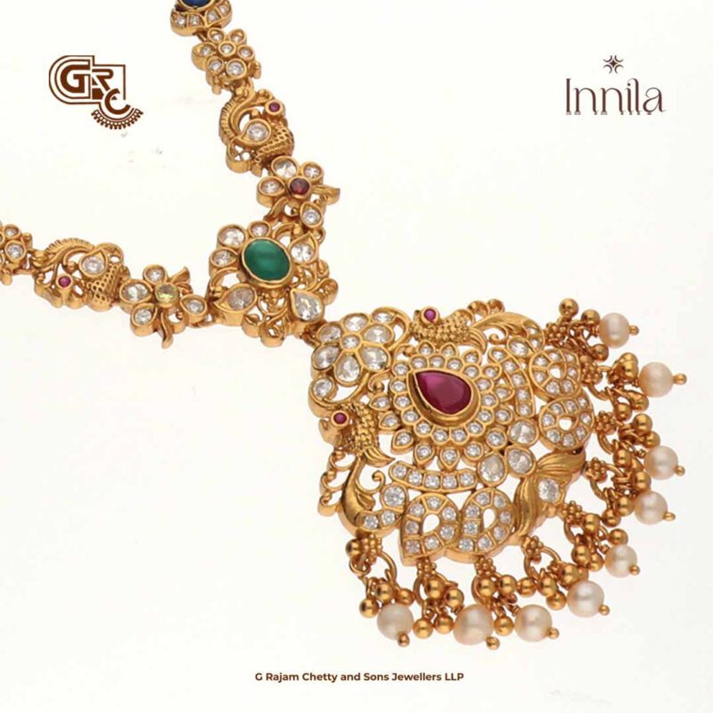 Luxury Fancy Pendant Gliter Stone Gold Plated Necklace
