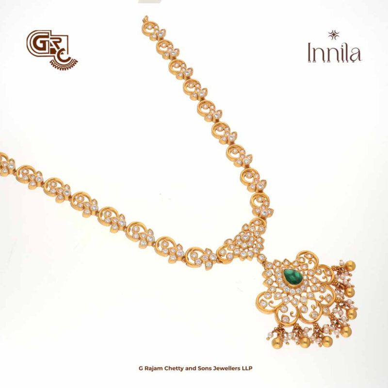Luxury Gliter Stone Pendant Gold Plated Necklace