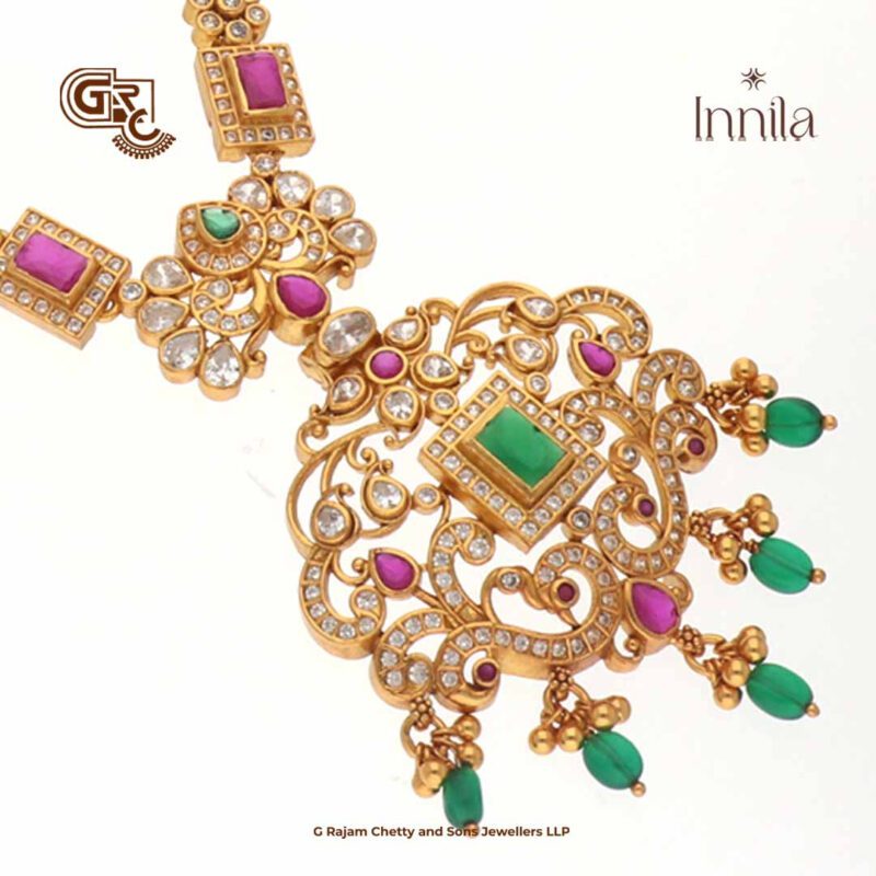Luxury Green Beeds Gliter Stone Gold Plated Necklace