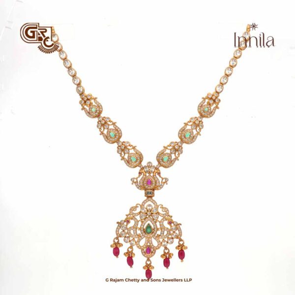 Luxury Gliter Stone Gold Plated Necklace Luxury Gliter Stone Gold Plated Necklace