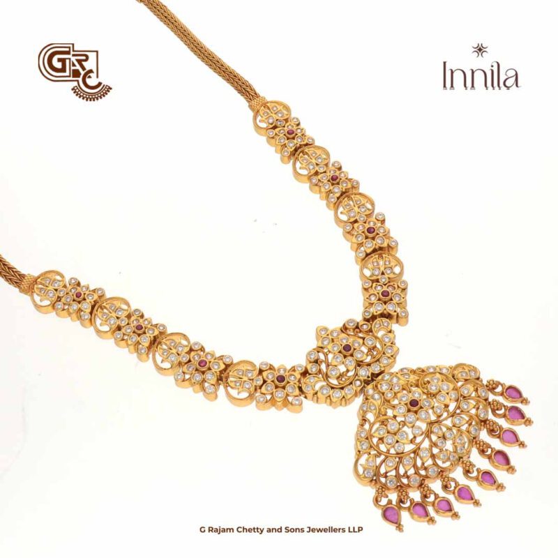 Luxury Gliter Stone Gold Plated Necklace