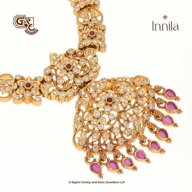 Luxury Gliter Stone Gold Plated Necklace